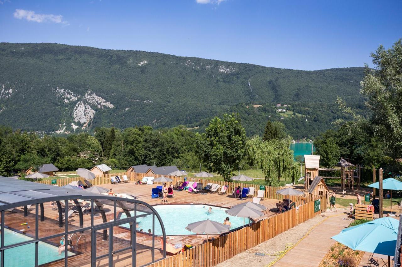 Huttopia Lac d'Aiguebelette Saint-Alban-de-Montbel Esterno foto
