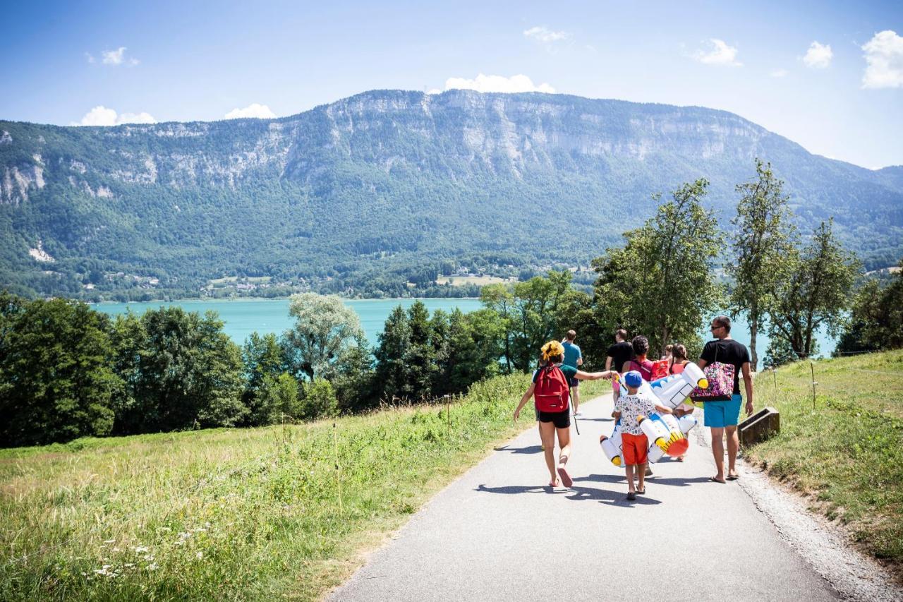 Huttopia Lac d'Aiguebelette Saint-Alban-de-Montbel Esterno foto